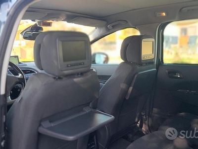 Usata Peugeot 5008 Allure 150 CV (110 kW) 2013 Blu Monovolume