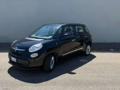 Usata Fiat 500L Lounge 84 CV (61 kW) 2015 Nero Monovolume