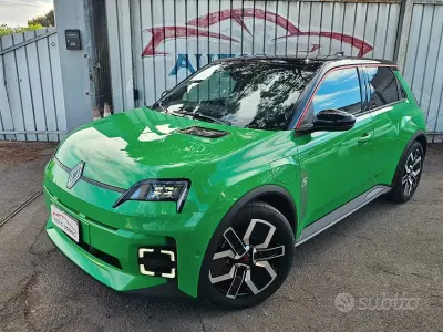 Nuova Renault 5 E-Tech Komfort 77 kW (106 CV) 2025 Bestyle pop! Berlina
