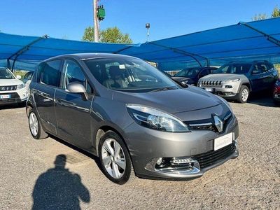 Usata Renault Scénic III 110 CV (80 kW) 2013 Grigio Monovolume