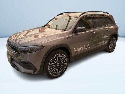 Mercedes EQB250