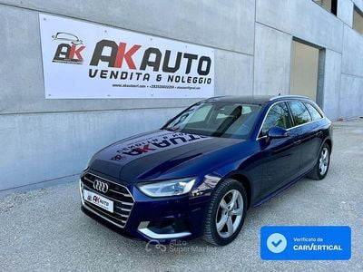 Usata Audi A4 204 CV (150 kW) 2021 2d navarra blue metallic Station wagon