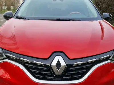 Usata Renault Captur Intens 145 CV (106 kW) 2021 Rosso SUV