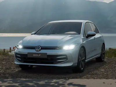 Nuova VW Golf VIII Edition 116 CV (85 kW) 2026 Crystal ice blue metallizzato Berlina