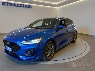 Usata Ford Focus ST-Line 125 CV (91 kW) 2023 Blu metallizzato Berlina