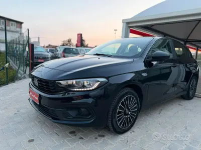 Usata Fiat Tipo Business 131 CV (96 kW) 2021 Nero Berlina