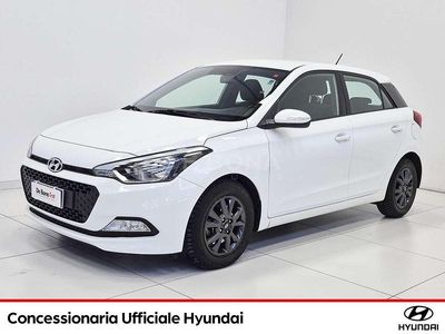 Usata Hyundai i20 Comfort 75 CV (55 kW) 2017 Bianco Utilitaria
