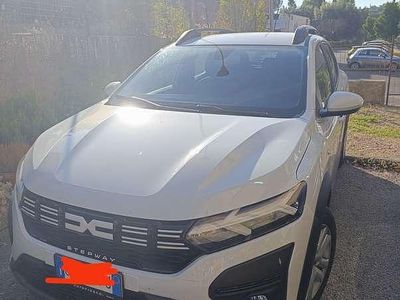 Usata Dacia Sandero Lauréate 90 CV (66 kW) 2023 Berlina