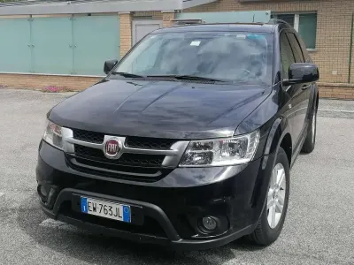 Usata Fiat Freemont 140 CV (102 kW) 2014 Nero SUV