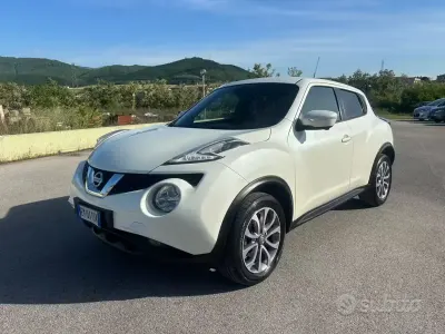 Usata Nissan Juke Tekna 110 CV (80 kW) 2015 Bianco SUV