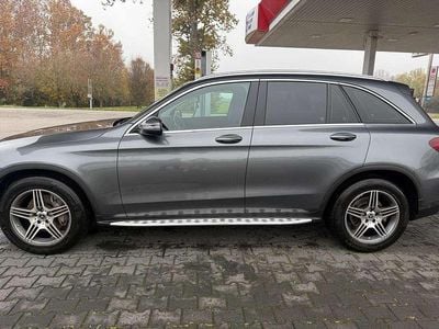 Usata Mercedes GLC220 Executive 170 CV (125 kW) 2016 Grigio SUV