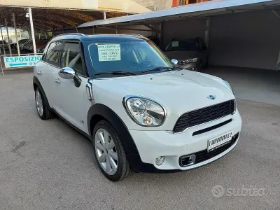 Begagnad Mini Cooper SD Countryman 143 HK (105 kW) 2014 Vit SUV