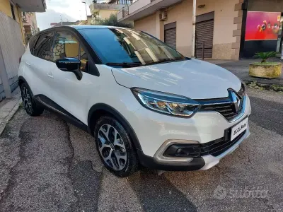 Usata Renault Captur 90 CV (66 kW) 2019 Bianco SUV