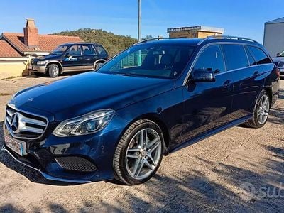 Usata Mercedes E250 204 CV (150 kW) 2015 Blu Station wagon