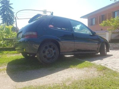 Usata Citroën Saxo 98 CV (72 kW) 2002 Nero Utilitaria