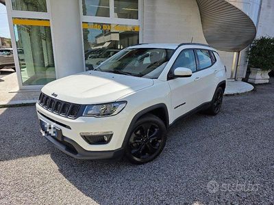 Usata Jeep Compass Night Eagle 120 CV (88 kW) 2019 Bianco pastello SUV