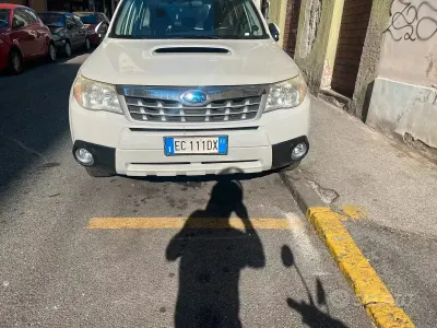 Usata Subaru Forester 147 CV (108 kW) 2011 Bianco SUV