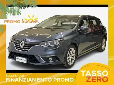 Usata Renault Mégane IV Business 110 CV (80 kW) 2018 Grigio