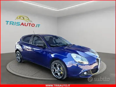 Usata Alfa Romeo Giulietta 150 CV (110 kW) 2017 Blu Utilitaria