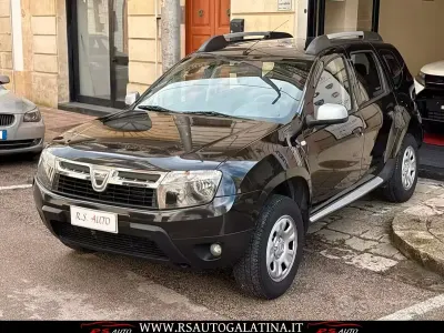 Begagnad Dacia Duster 105 HK (77 kW) 2011 Svart SUV