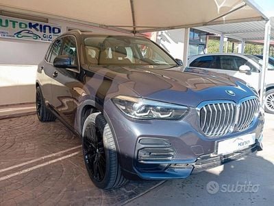 Usata BMW X5 xLine 231 CV (169 kW) 2022 Grigio SUV
