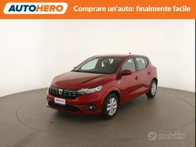 Usata Dacia Sandero Expression 91 CV (66 kW) 2022 Rosso Berlina