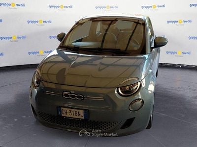 Usata Fiat 500e Icon 86 kW (118 CV) 2021 Blu Berlina