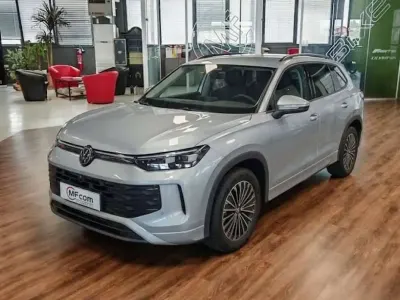 Usata VW Tayron Life 150 CV (110 kW) 2025 Dolomite sylver SUV