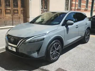 Usata Nissan Qashqai Tekna 157 CV (115 kW) 2023 Grigio SUV