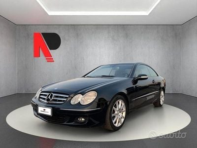 Occasion Mercedes CLK220 Avantgarde 150 ch (110 kW) 2007 Noir Coupé