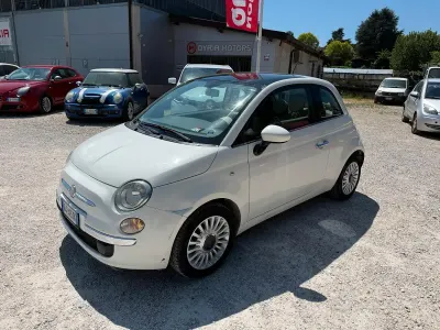 Begagnad Fiat 500 Lounge 69 HK (50 kW) 2007 Vit Halvkombi