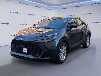 Usata Toyota C-HR Active 193 CV (141 kW) 2024 Argento SUV