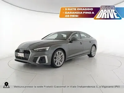 Nuova Audi A5 S-Line 204 CV (150 kW) 2025 Grigio daytona perla