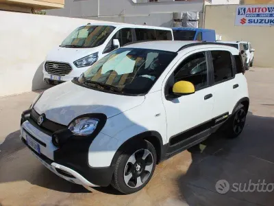 Usata Fiat Panda Cross Cross 69 CV (50 kW) 2025 Bianco Utilitaria
