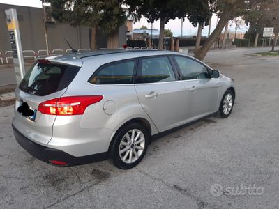 usata Ford Focus 1.5 120 cv titanium