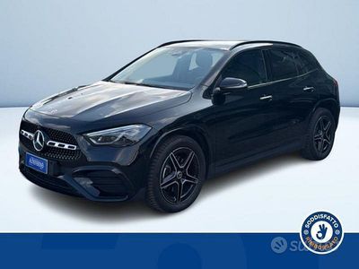 Usata Mercedes GLA200 AMG line 150 CV (110 kW) 2025 Nero SUV