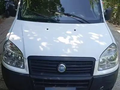 Usata Fiat Doblò 75 CV (55 kW) 2006 Bianco Monovolume