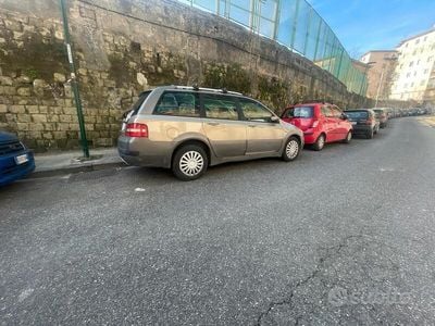 Usata Fiat Stilo 120 CV (88 kW) 2006 Marrone Station wagon