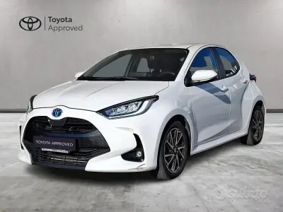 Usata Toyota Yaris Hybrid Trend 116 CV (85 kW) 2022 Bianco Berlina