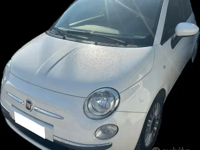 Gebraucht Fiat 500 Lounge 69 PS (50 kW) 2013 Weiß Limousine