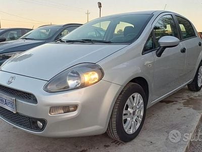 Usata Fiat Punto Street 69 CV (50 kW) 2015 Grigio Utilitaria