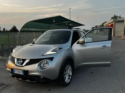 Usata Nissan Juke 110 CV (80 kW) 2015 Grigio SUV
