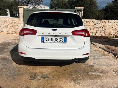 Usata Ford Focus 120 CV (88 kW) 2020 Bianco Station wagon
