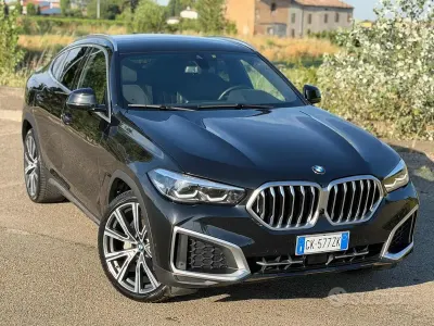Usata BMW X6 Efficient Dynamics 286 CV (210 kW) 2022 Nero SUV