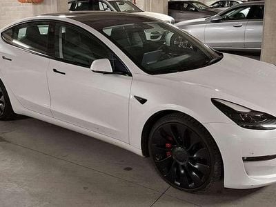 Usata Tesla Model 3 155 kW (211 CV) 2021 Bianco Berlina