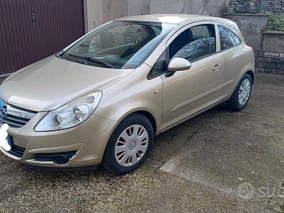 Usata Opel Corsa 2008 Grigio Utilitaria
