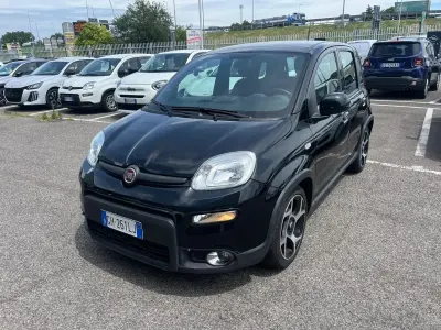 Usata Fiat Panda Sport 70 CV (51 kW) 2021 Grigio Utilitaria
