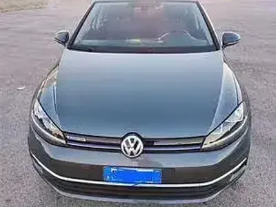 Usata VW Golf VII 110 CV (80 kW) 2018 Grigio Berlina