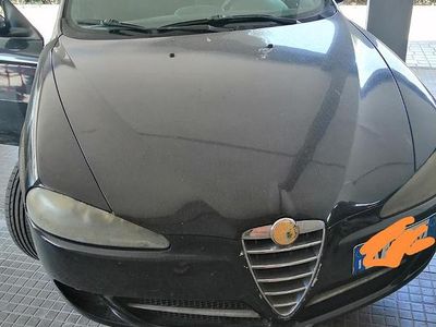 Usata Alfa Romeo 147 120 CV (88 kW) 2009 Nero Utilitaria