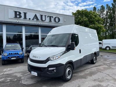 usata Iveco Daily 2.3 Hpt 2.3 Furgone L2H2